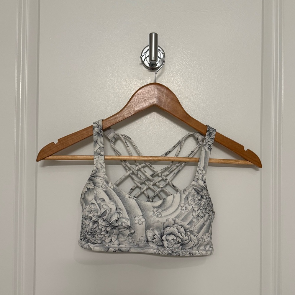 Lululemon free to be wild bra 2